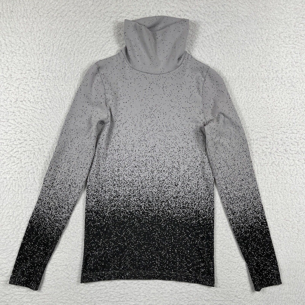 Athleta Shirt Womens Small Gray Black Flurry Blizzard Gradient Turtleneck Casual